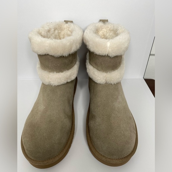 UGG Koolaburra NWOT or Box Mini Barlee Cozy Shearling-Lined Women's Boots Size 7 - Picture 1 of 5